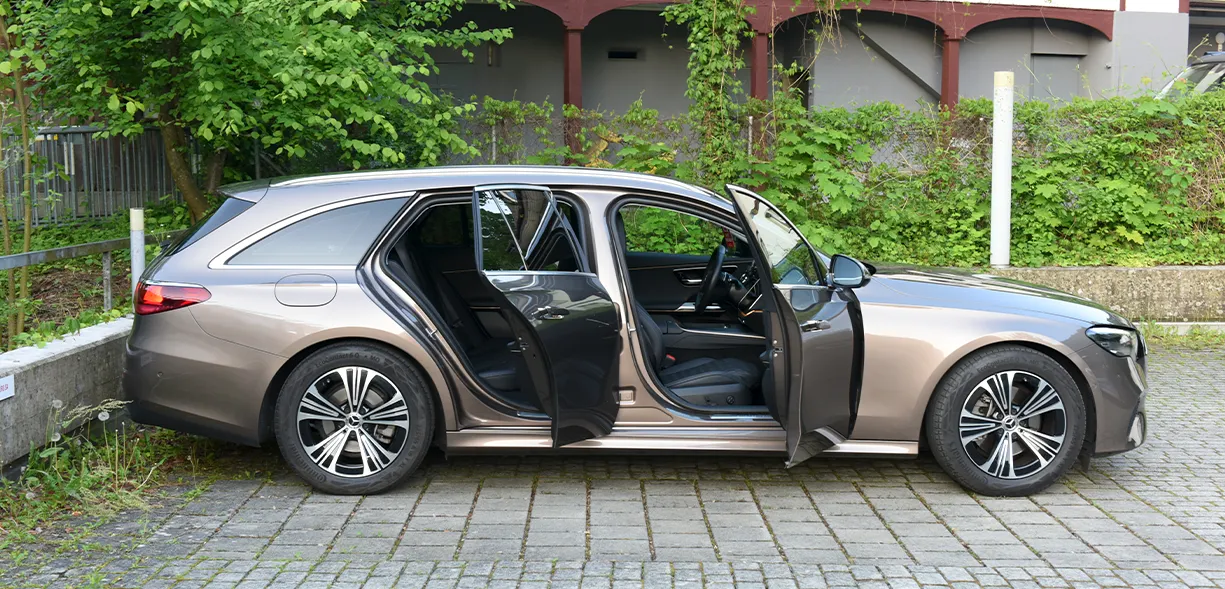 Mercedes-Benz E Class 3