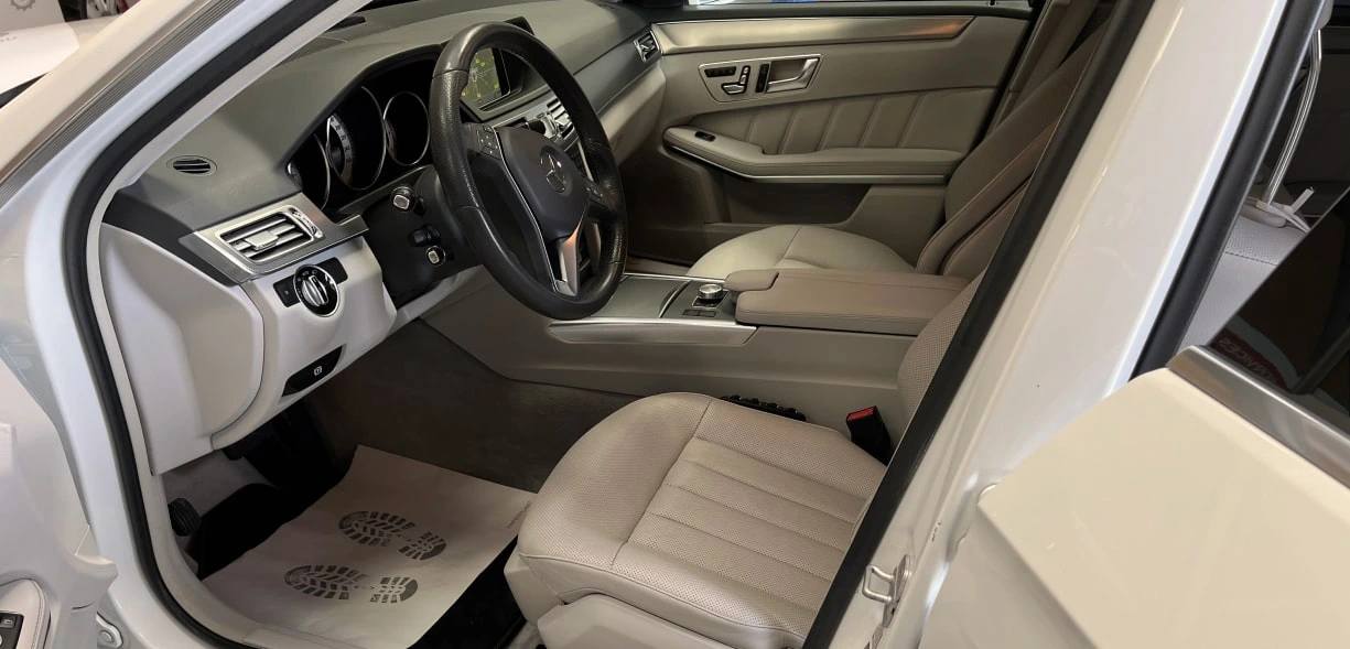 Mercedes Benz E Class 4×4 3