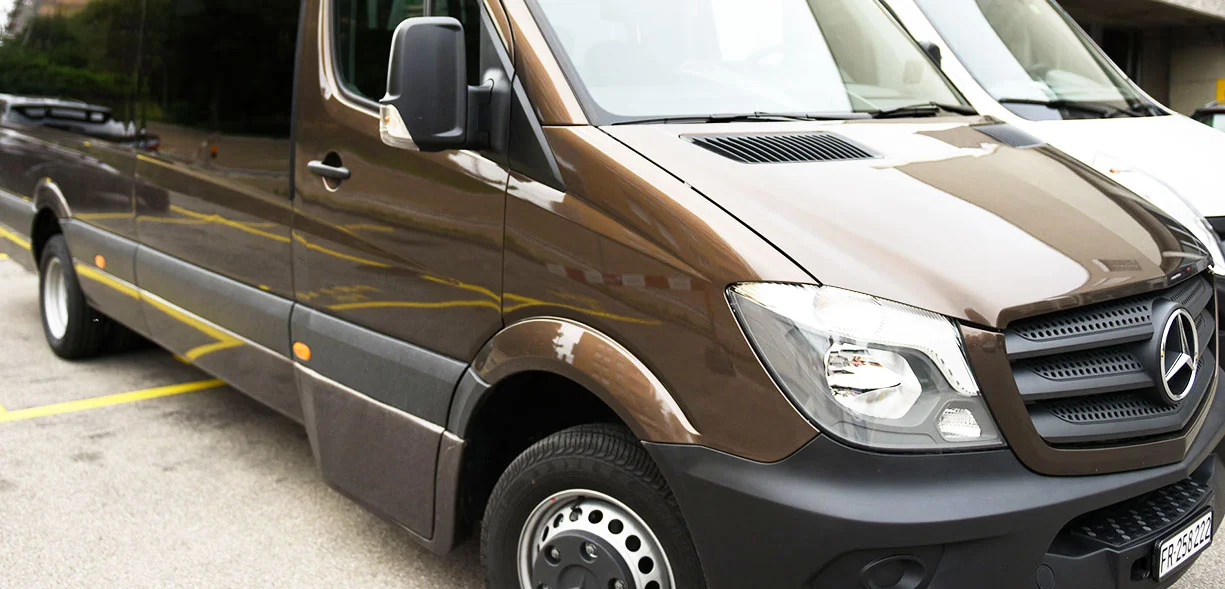 Mercedes Benz Sprinter 16 seats 1