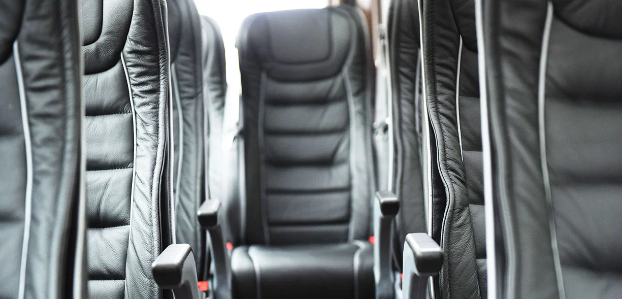 Mercedes Benz Sprinter 16 seats 3