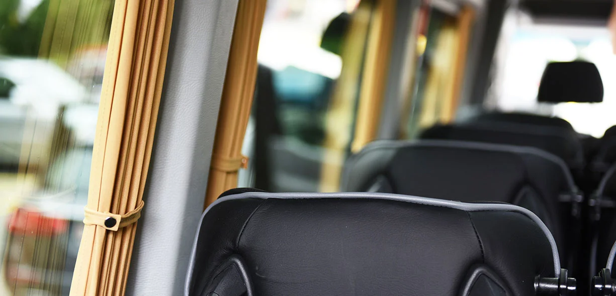 Mercedes Benz Sprinter 16 seats 4