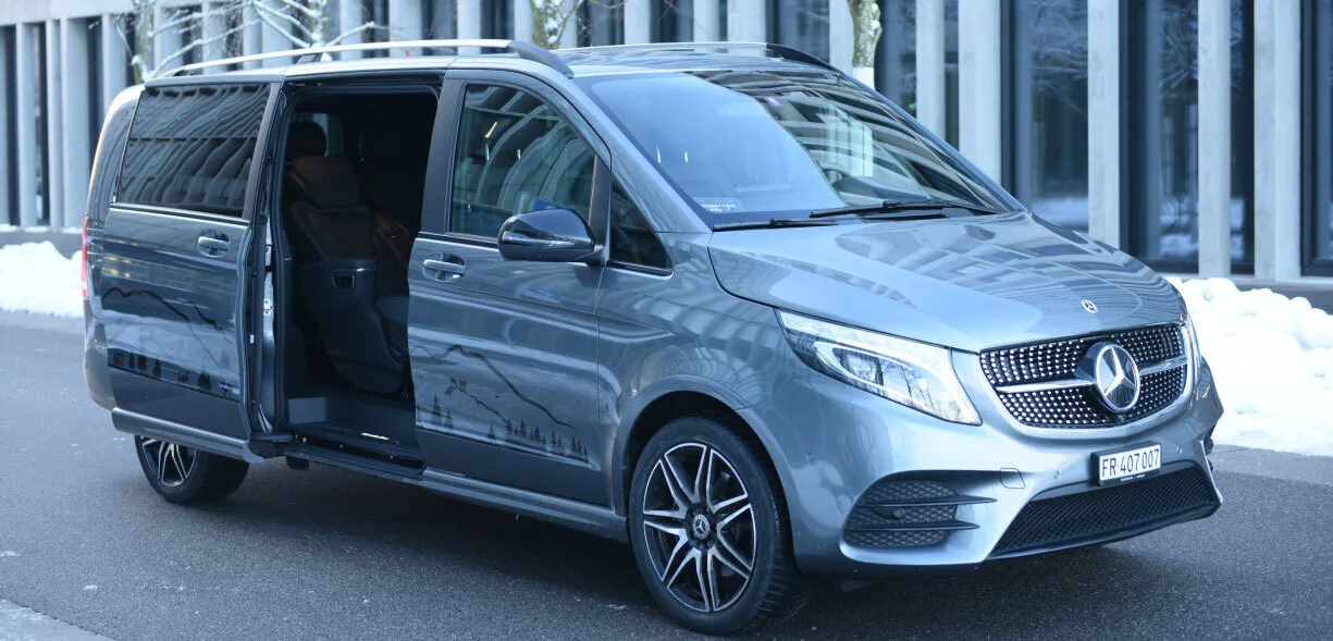 Mercedes Benz V Class Exclusive 4