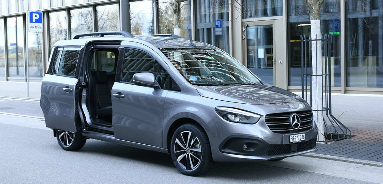 Mercedes Benz T Class 4