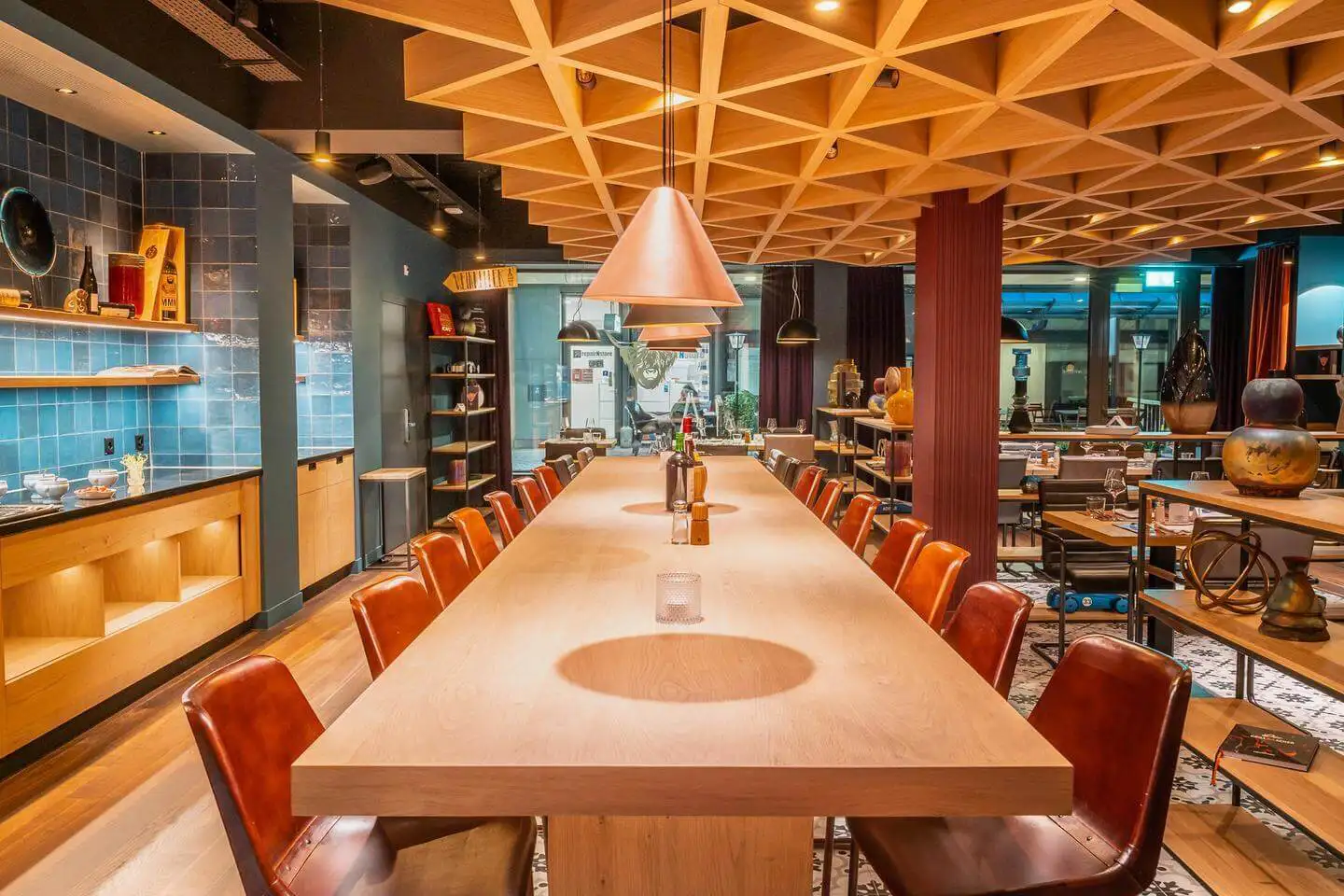 The-Hey-Hotel-Food-and-Bar