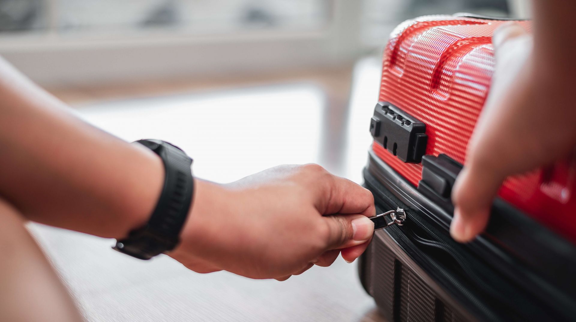 Packed-suitcase-ready-for-travel