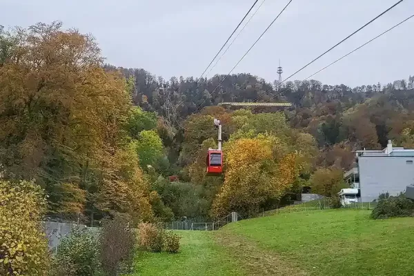 adliswil-felsenegg-cable-car-zurich1