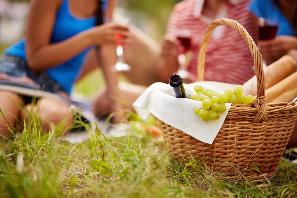 Close up basket with grapes wine