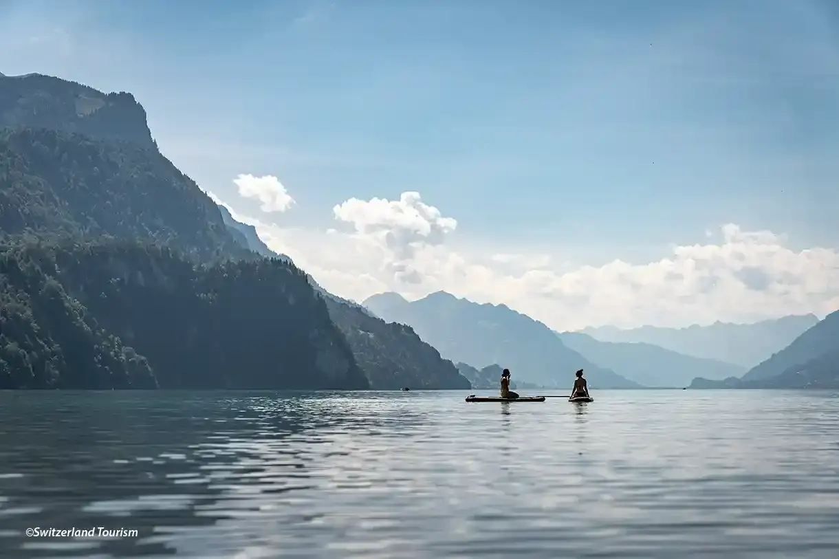 Laake Brienz standup paddlerinnen